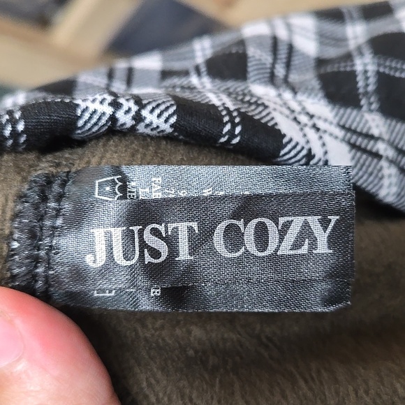 Just Cozy Size M/L Black White Plaid Faux Fur Lined Fleecy Leggings - Picture 6 of 8